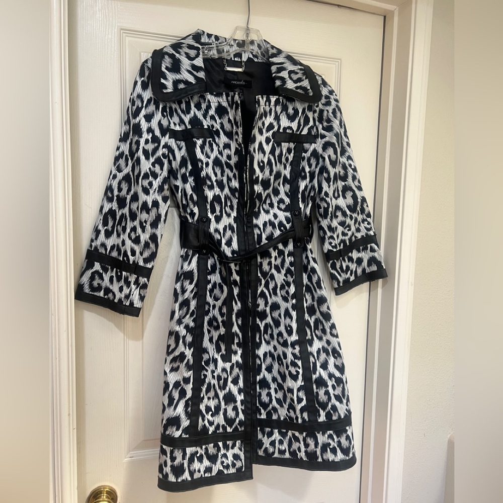 NWNT Arden B Trench Coat Leopard Animal Print Leather Trim Trench Coat Jacket